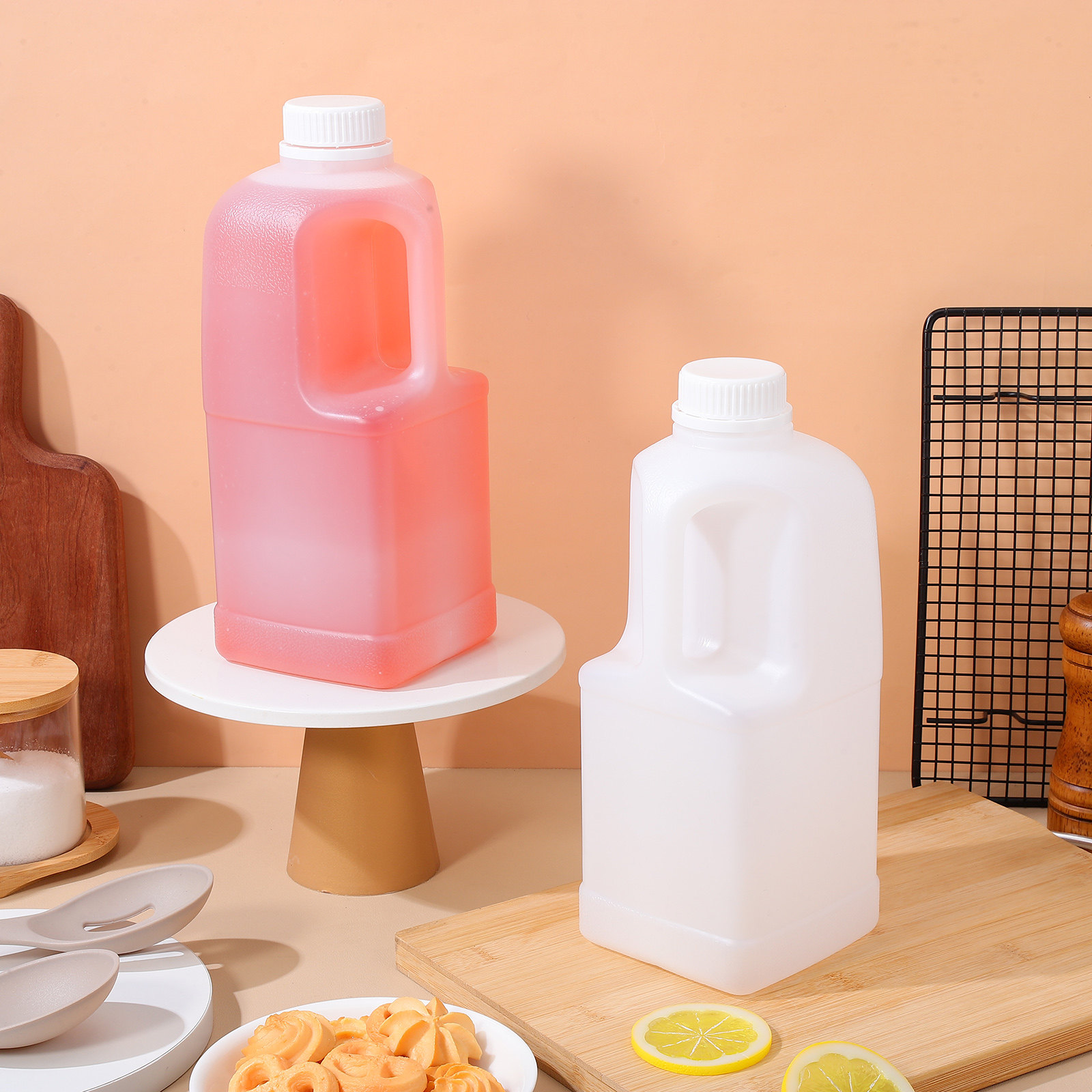 Food Storage Large Plastic Containers - 3er-Set Große 2-Gallonen-Wasserspeicherkanne mit Deckel, einfachem